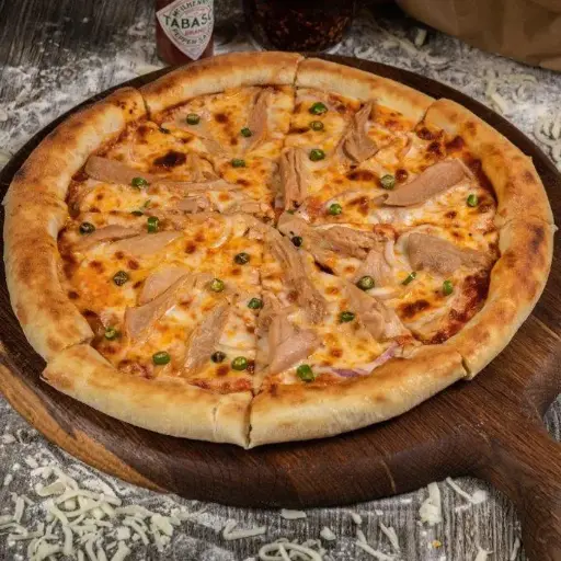 Tuna Pizza